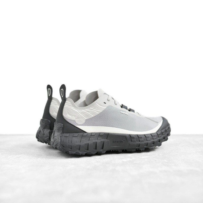 001A-W